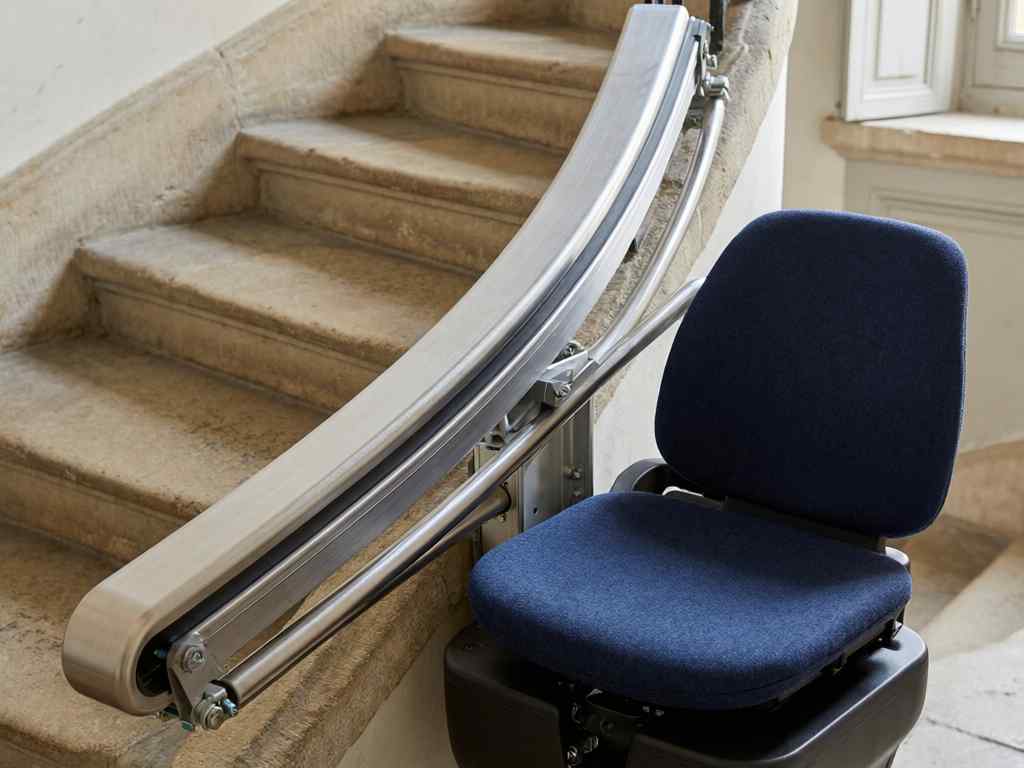Les contrôles avant l'installation d'un monte-escalier à Montpellier